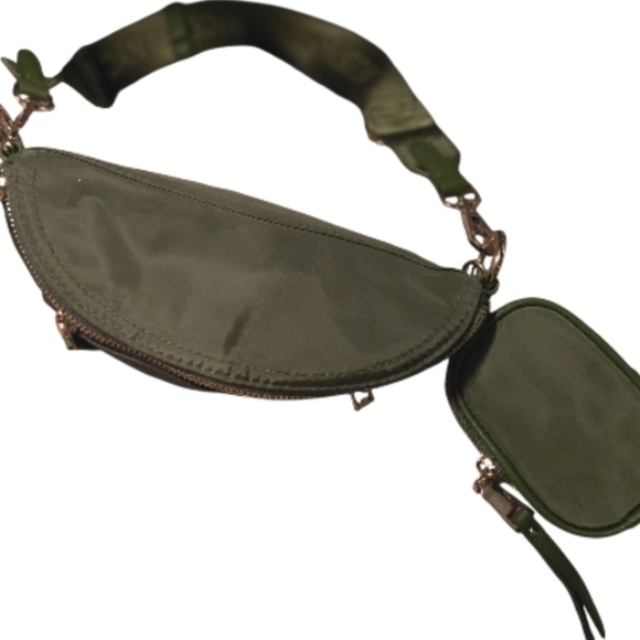 Madden NYC Olive Crossbody/Fanny Pack-NWOT - Picture 10 of 10